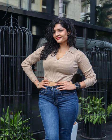 ritika singh boobs|Drool